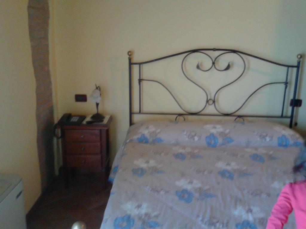Agriturismo La Sapienza Monestirolo Habitación foto